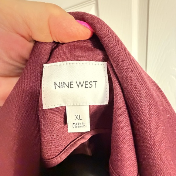 Nine West Women's Maroon Blazer - Picture 7 of 10
